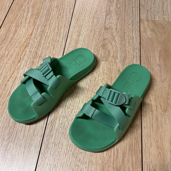 Chaco Chillos Slide Sandals - Picture 2 of 5